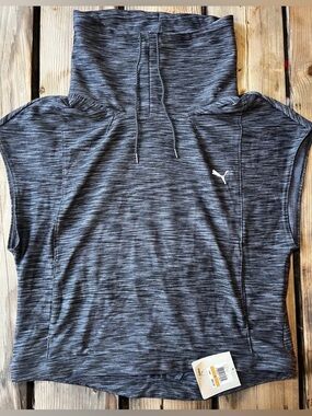 Puma Short Sleeve Cowl Neck Yogi is Coverup Workout Top Size Small NWT